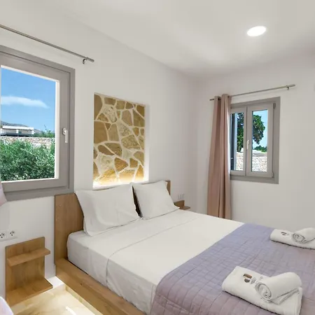 Star Paros